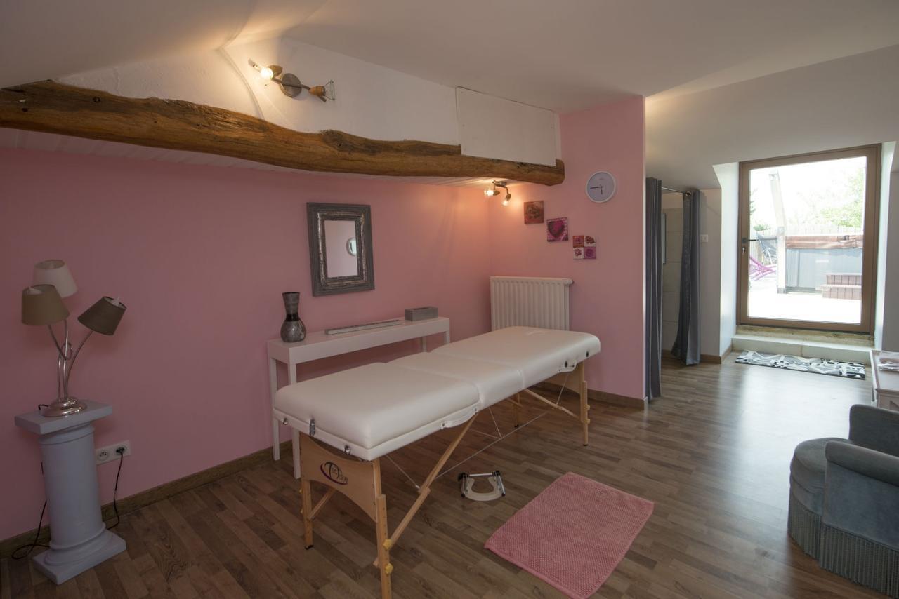 Chambres D'Hotes Les Delices De La Roche Louresse-Rochemenier Extérieur photo